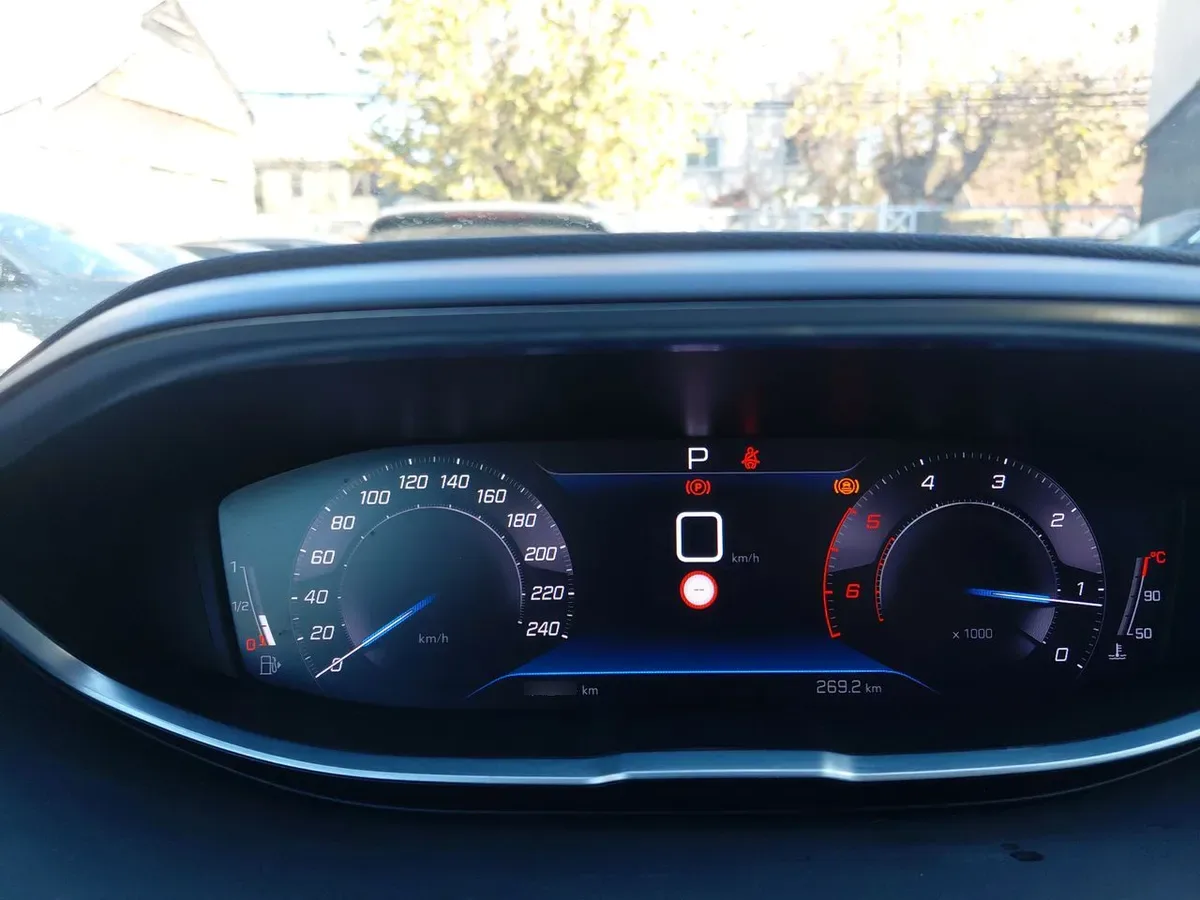 Peugeot 3008 1.5 Allure Pack Bluehdi 130 4x2 Eat8 5p año 2024