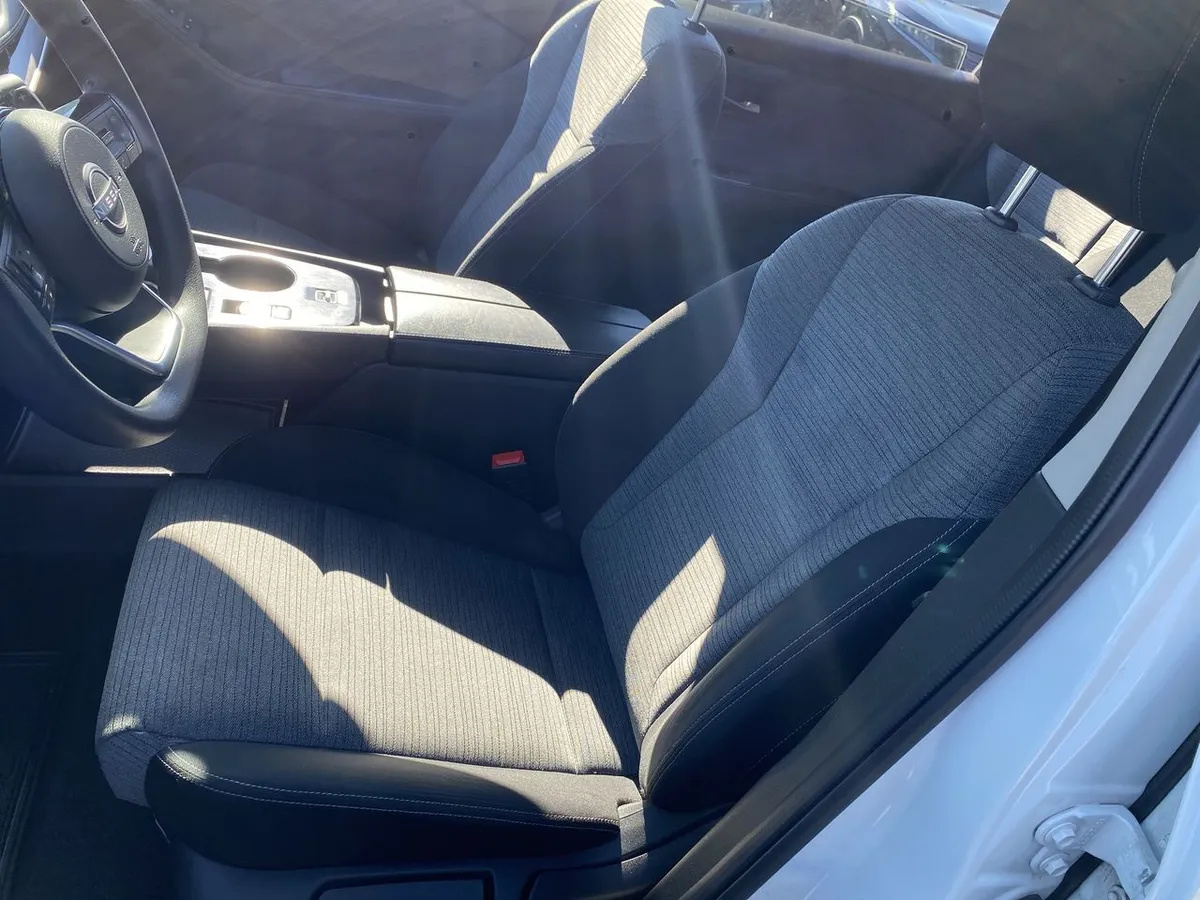 Nissan X-Trail 2.5 Sense 4x2 3row Cvt At 5p año 2024