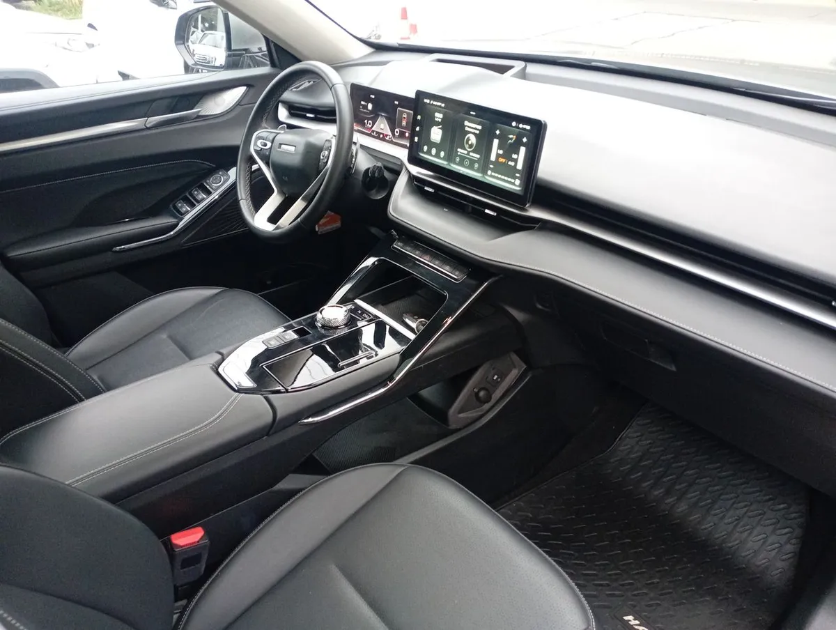 Haval H6 2.0 Deluxe 4x4 At 5p año 2024