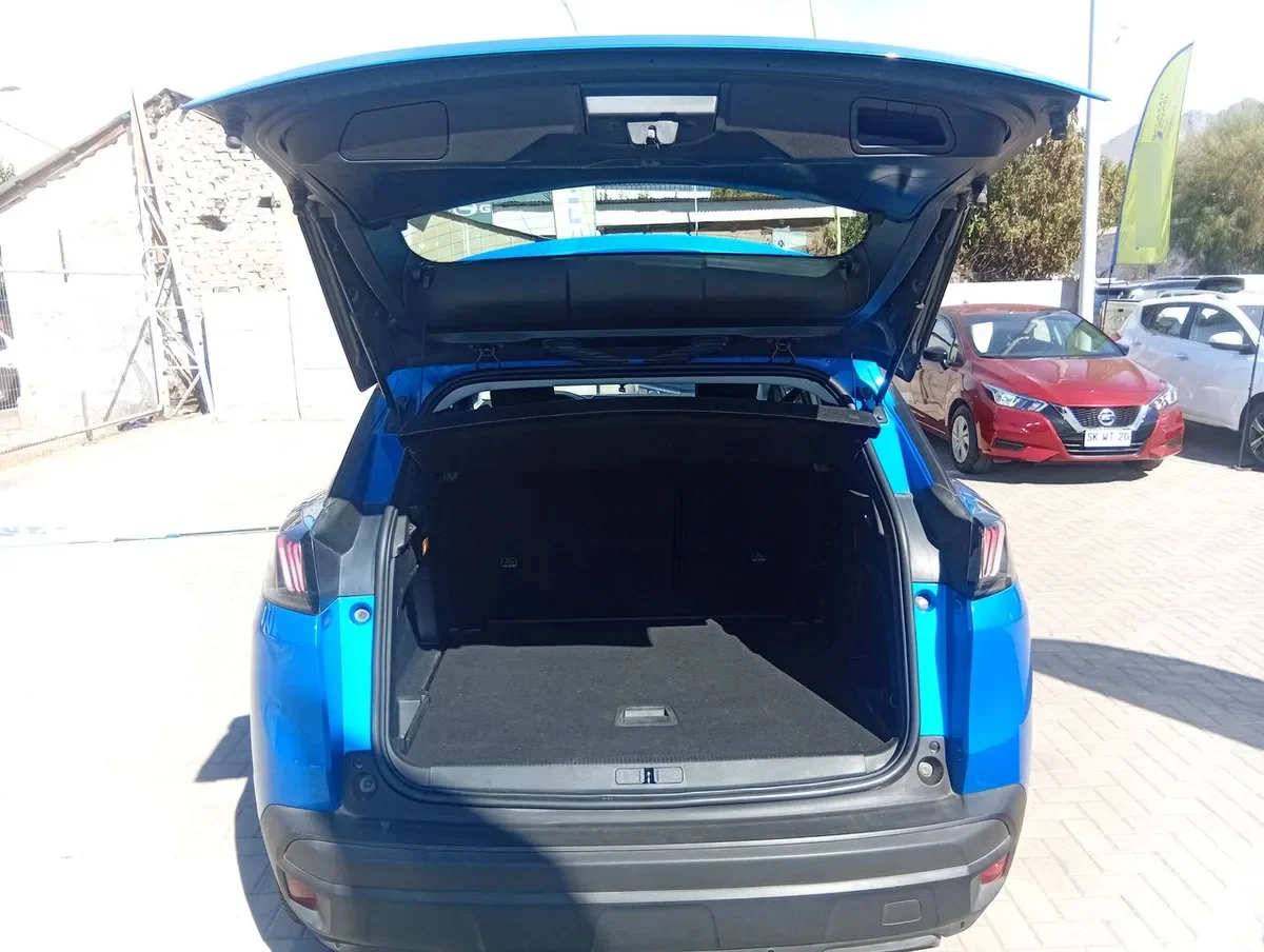 Peugeot 3008 1.2 Active Pack Puretech 4x2 130 Mt6 5p año 2022
