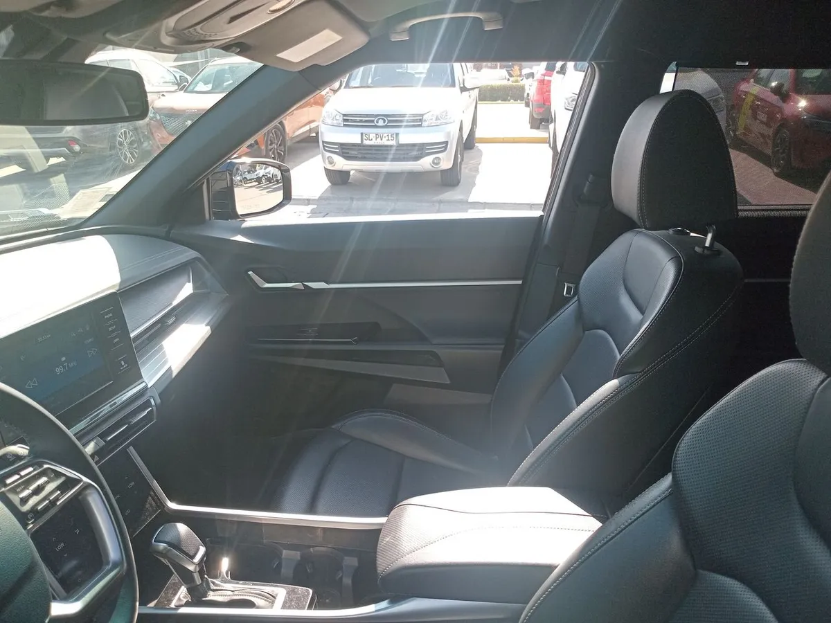 Ssangyong Torres 1.5t Glx 4wd At 5p año 2024