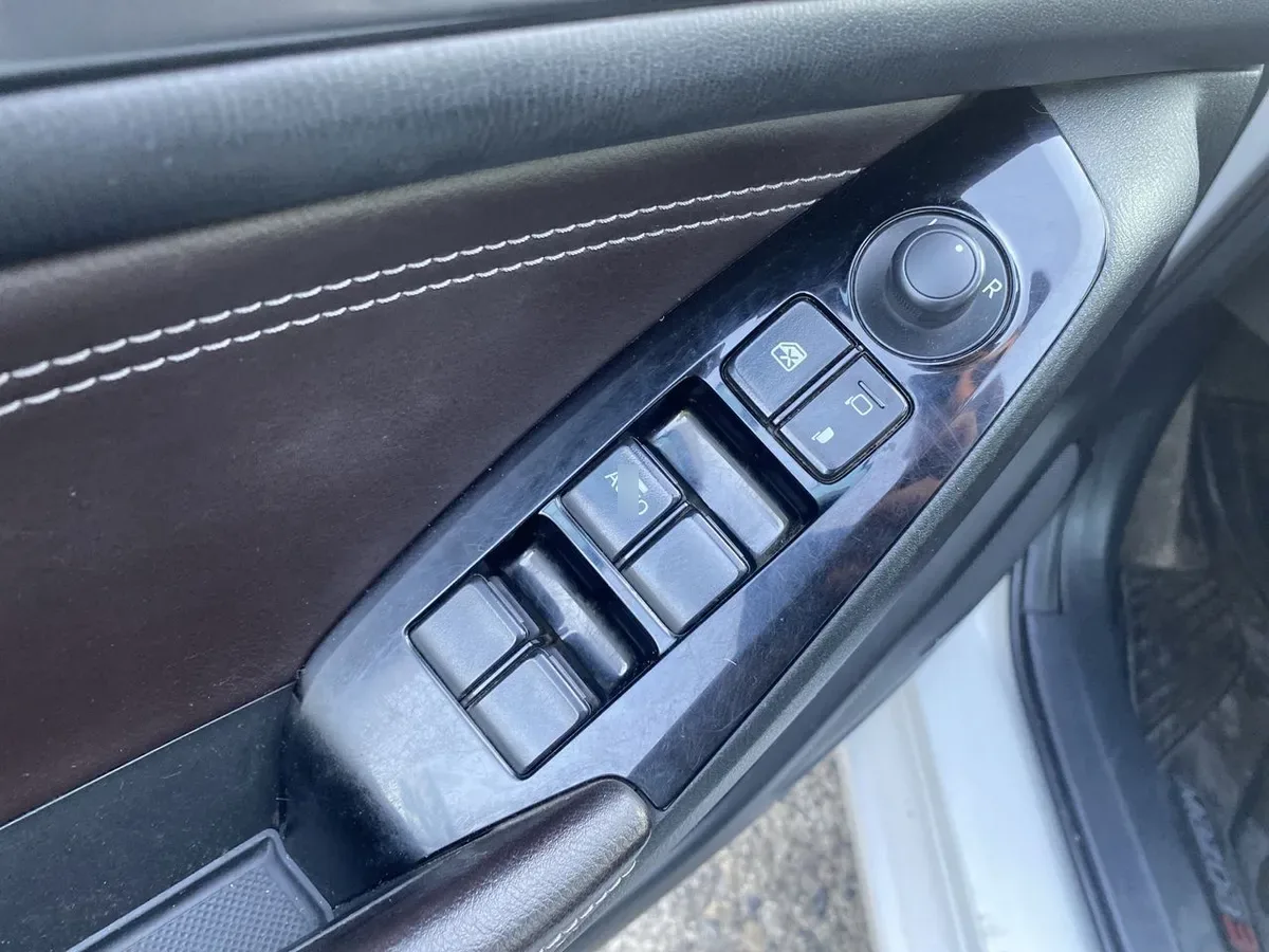 Mazda 3 2.5 Gt Sport 4x2 Audio Bose 6eat 5p año 2019