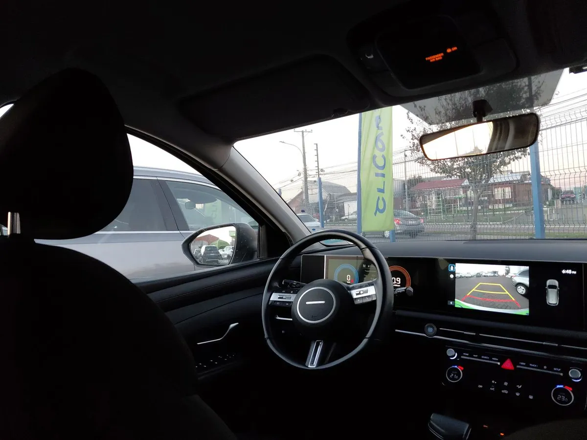 Hyundai Tucson 2.0 Nx4 Plus Fl Diesel 2wd At 5p año 2025