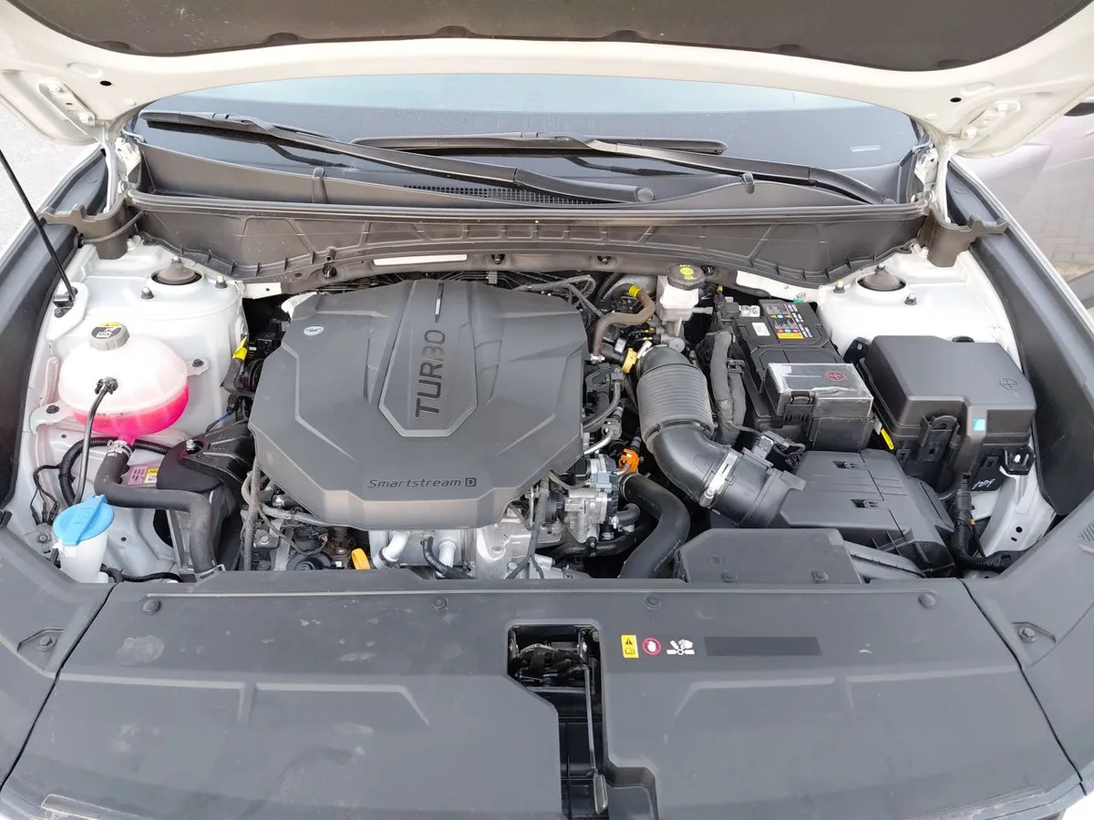 Hyundai Tucson 2.0 Nx4 Plus Fl Diesel 2wd At 5p año 2025