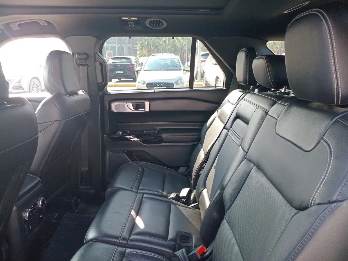 Ford Explorer 3.0 Ecoboost St 4x4 At 5p año 2024