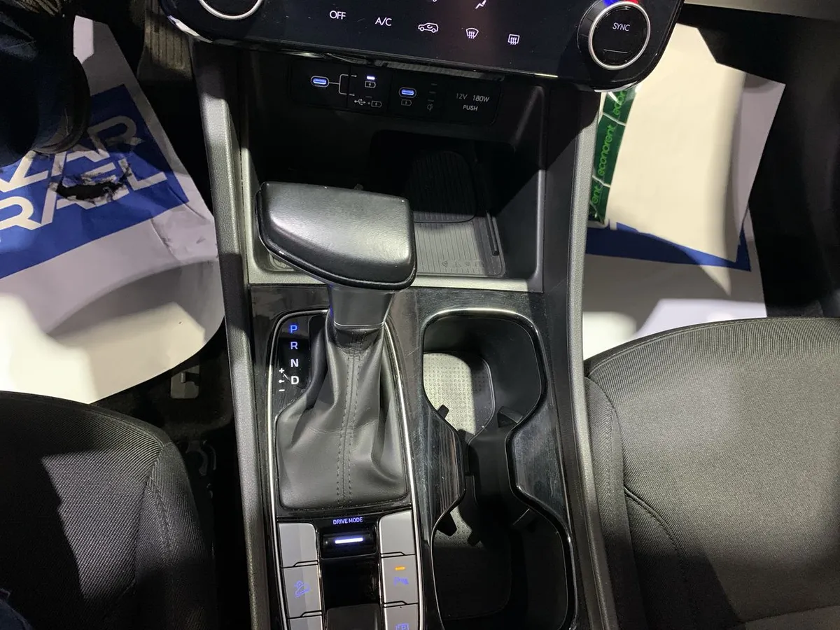 Hyundai Tucson 2.0 Nx4 Plus Fl Diesel 2wd At 5p año 2025