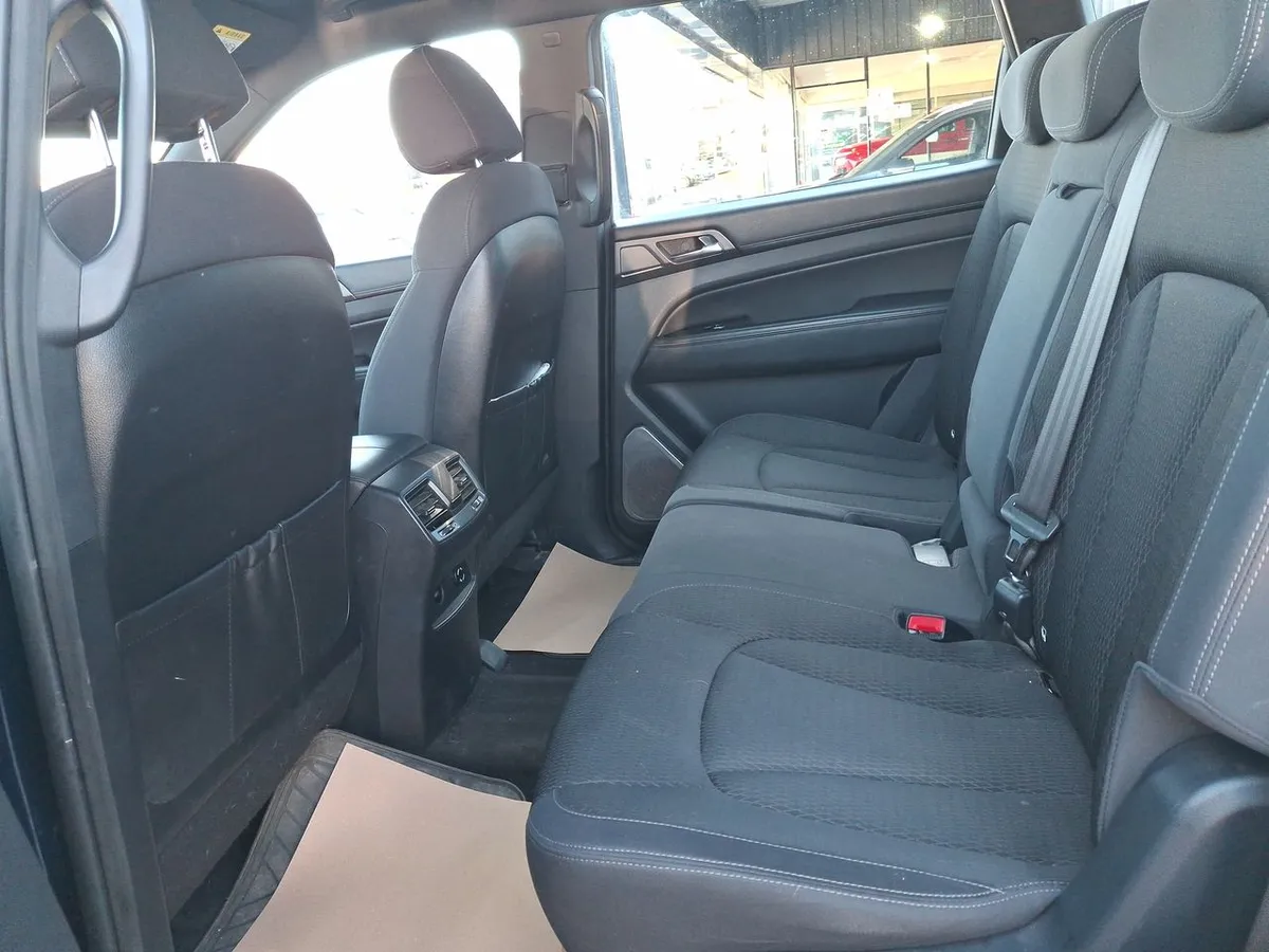 Ssangyong Rexton 2.0t Lx 4x2 6ab Nueva Radio 6mt 5p año 2024