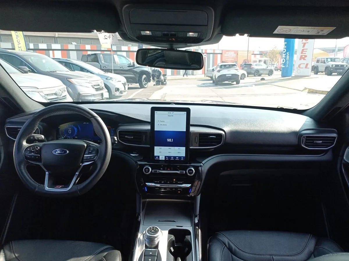 Ford Explorer 3.0 Ecoboost St 4x4 At 5p año 2024