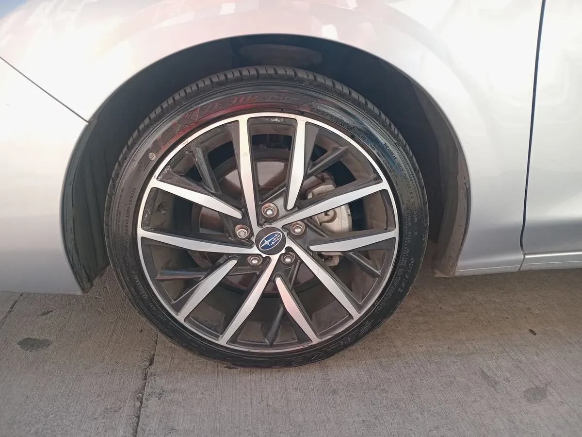 Subaru Impreza 2.0 Touring Es Hk Awd Cvt At 5p año 2025