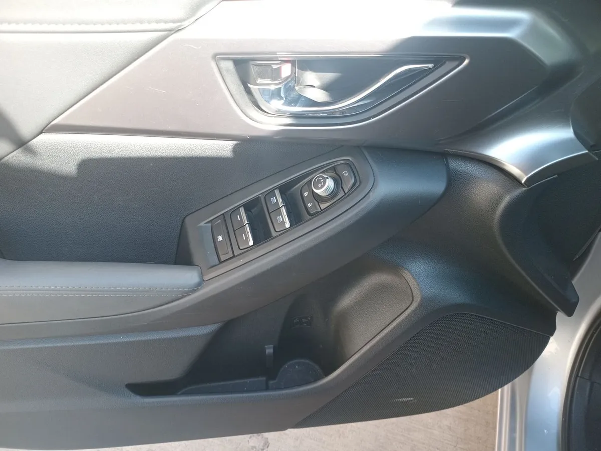 Subaru Impreza 2.0 Touring Es Hk Awd Cvt At 5p año 2025