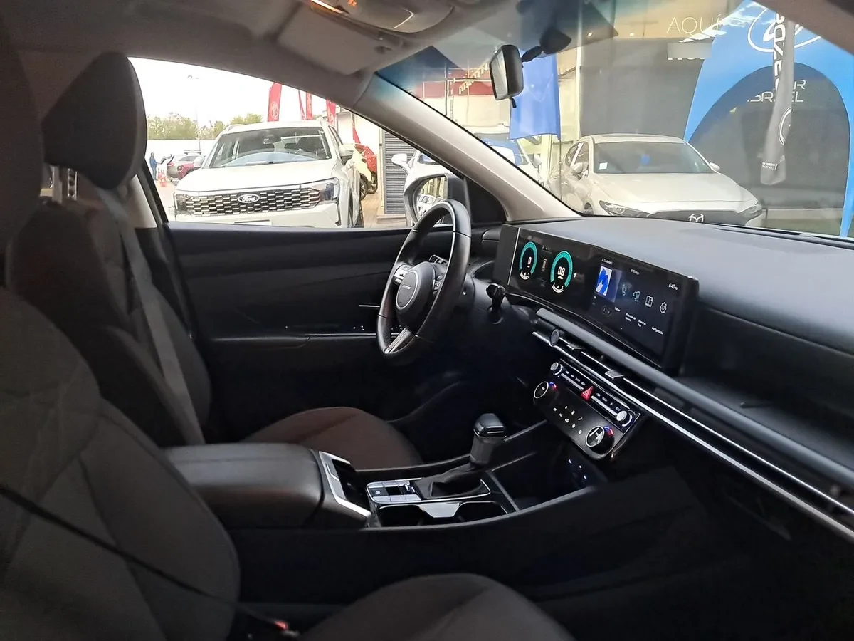 Hyundai Tucson 2.0 Nx4 Plus Fl Diesel 2wd At 5p año 2025