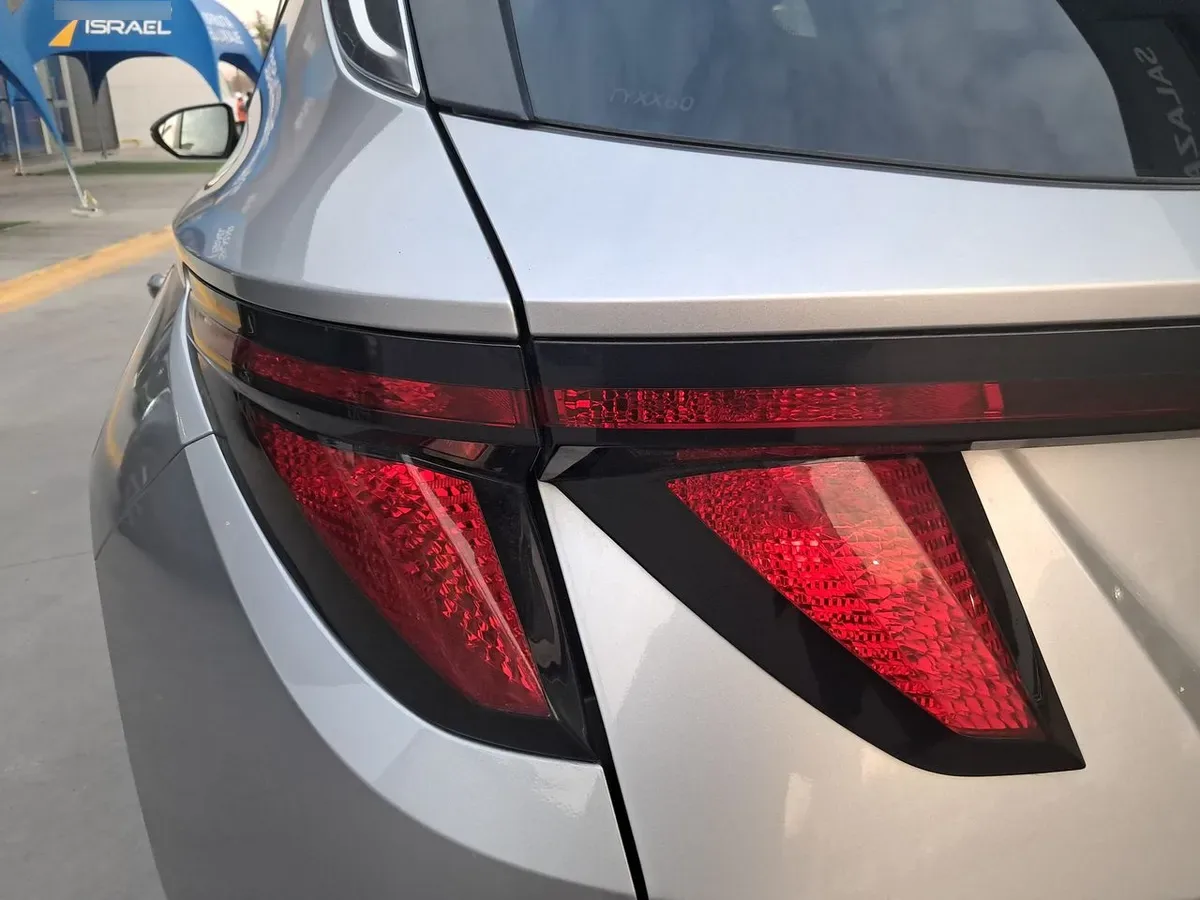 Hyundai Tucson 2.0 Nx4 Plus Fl Diesel 2wd At 5p año 2025