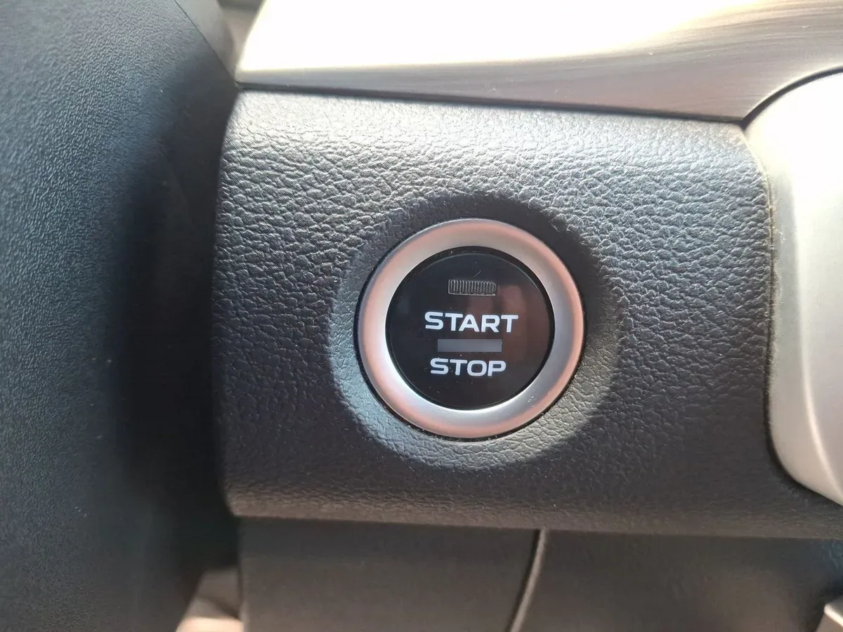 Geely Coolray 1.5 Gf Sport 4x2 At 5p año 2023
