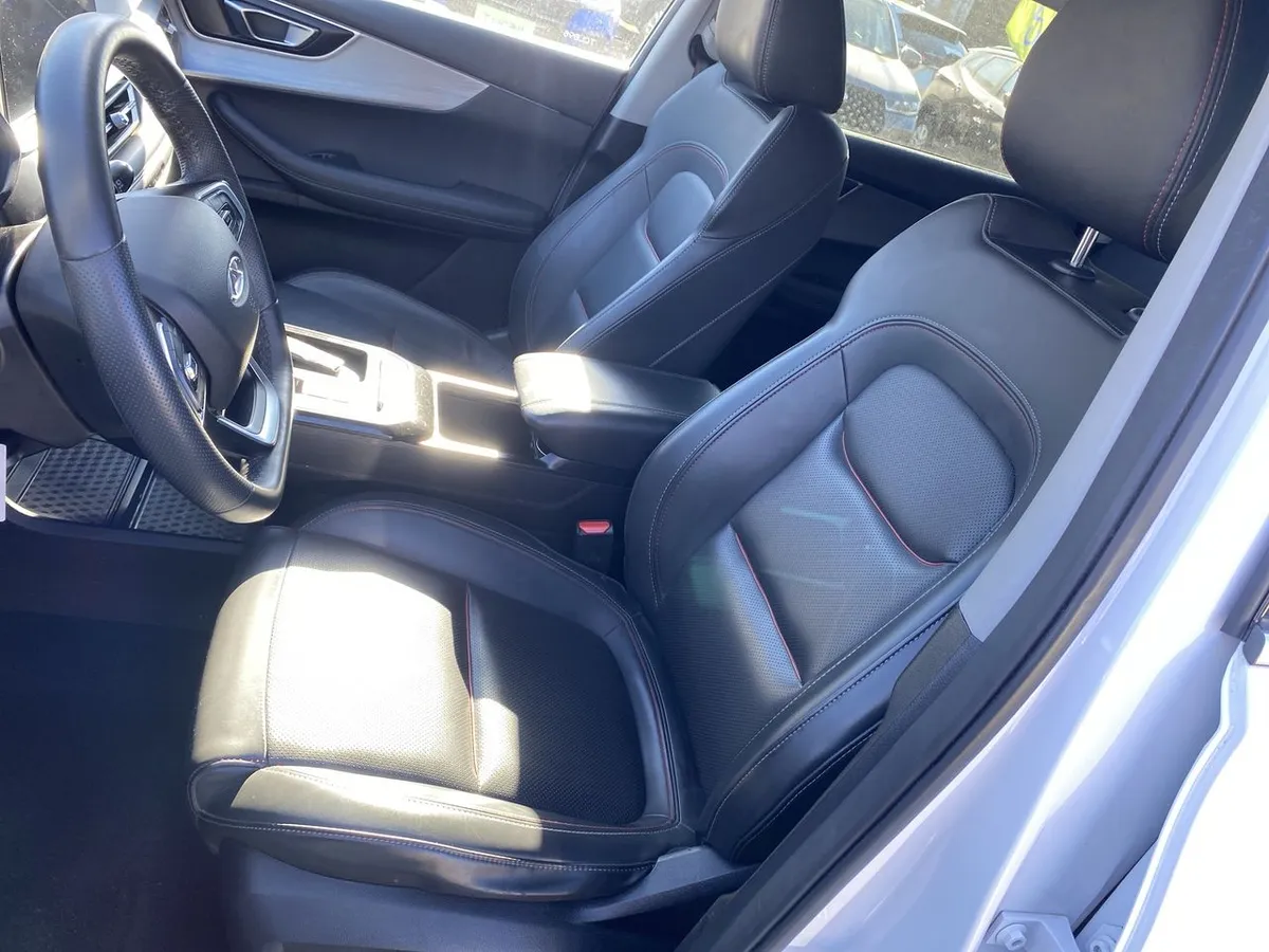 Chery Tiggo 7 Pro 1.5t Glx 4x2 Cvt At 5p año 2024