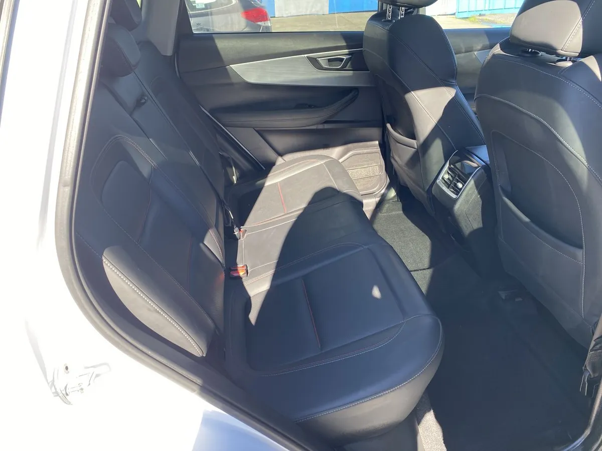 Chery Tiggo 7 Pro 1.5t Glx 4x2 Cvt At 5p año 2024
