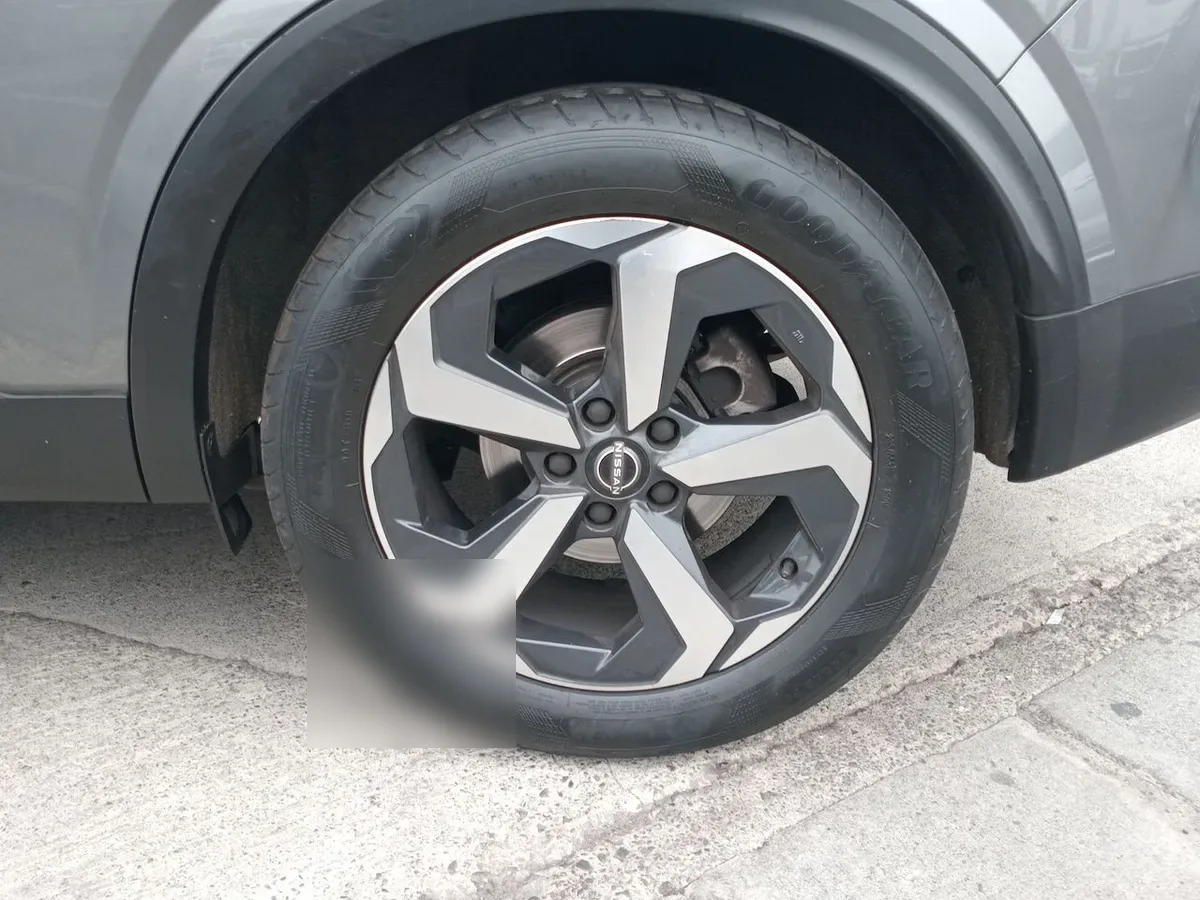 Nissan Qashqai 1.3t Advance 2wd Cvt At 5p año 2024