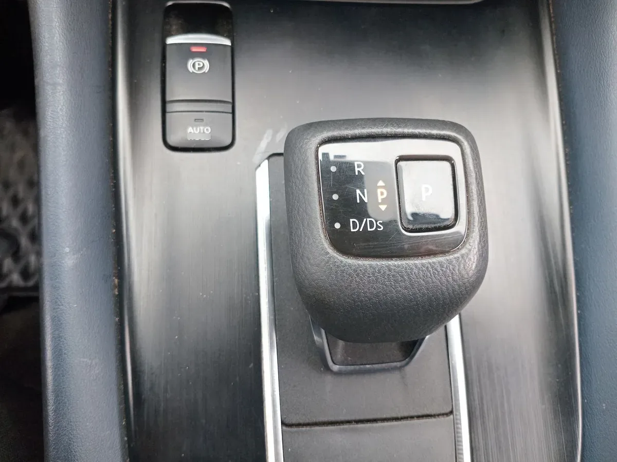 Nissan Qashqai 1.3t Advance 2wd Cvt At 5p año 2024