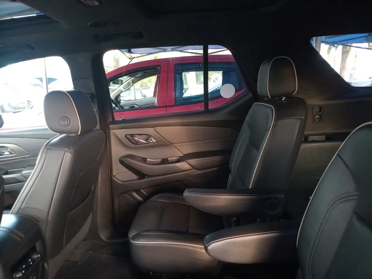 Chevrolet Traverse 3.6l Premier Awd Ii At 5p año 2023