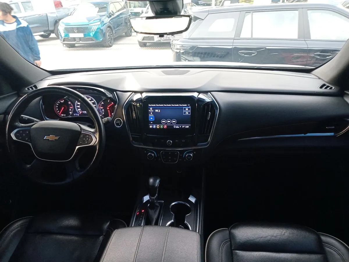 Chevrolet Traverse 3.6l Premier Awd Ii At 5p año 2023