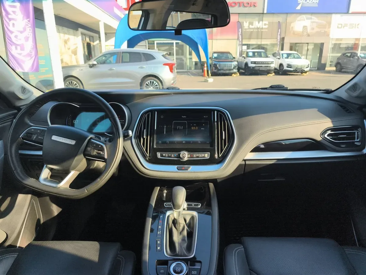 Jetour X70 1.5t Plus 4x2 At 5p año 2022