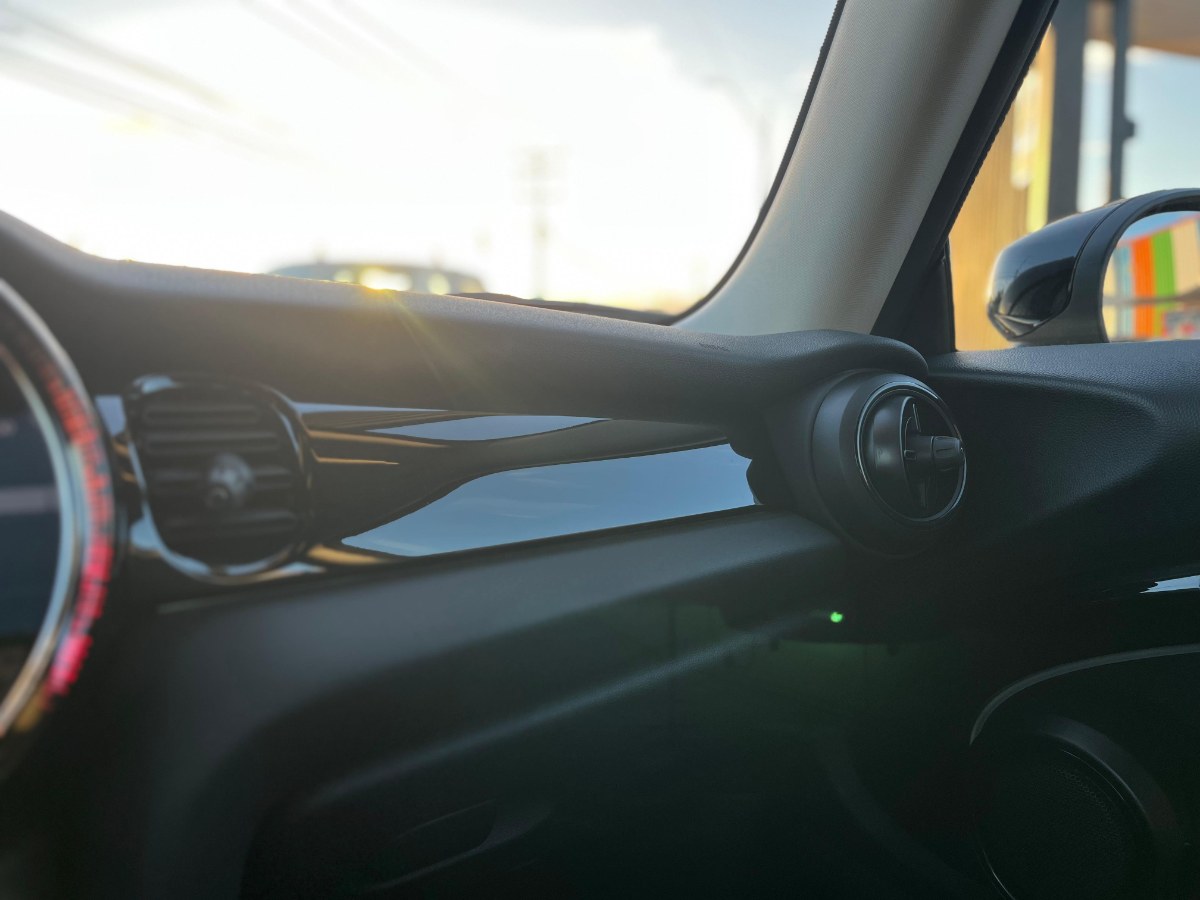 Mini Cooper Hb 3p 2.0 año 2023