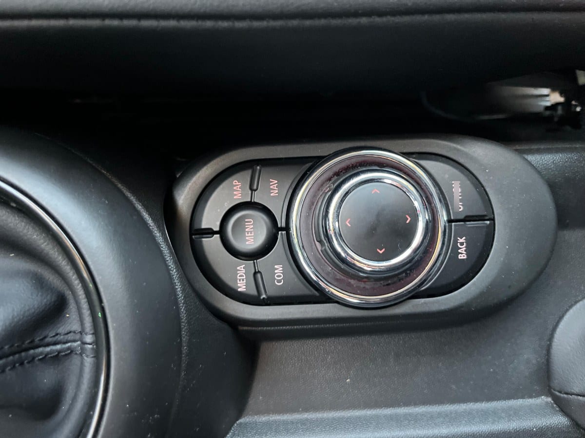 Mini Cooper Hb 3p 2.0 año 2023