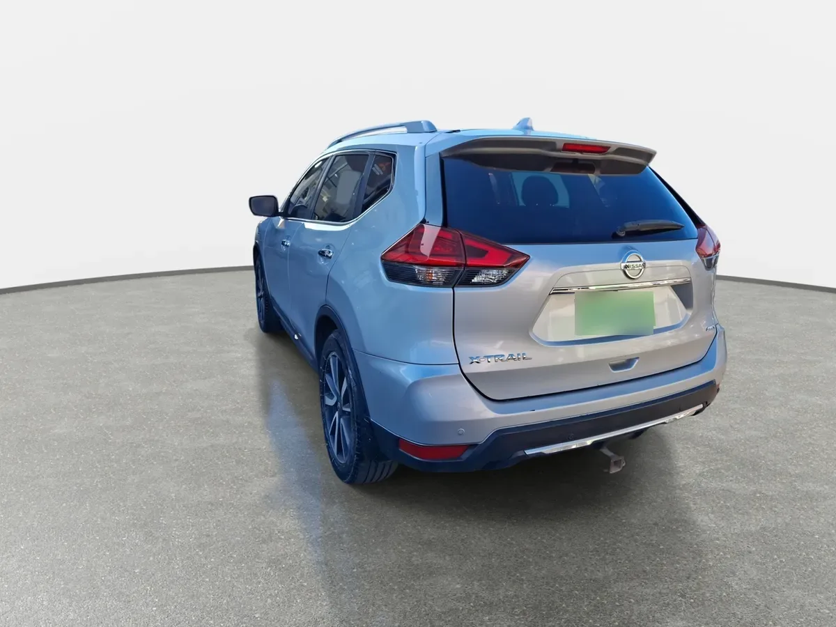 Nissan X-Trail 2.5 Exclusive 4x4 Cvt At 5p año 2020