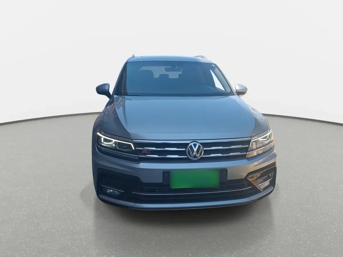 Volkswagen Tiguan 2.0 Tsi R-Line 4motion 220hp 3row At 5p año 2021