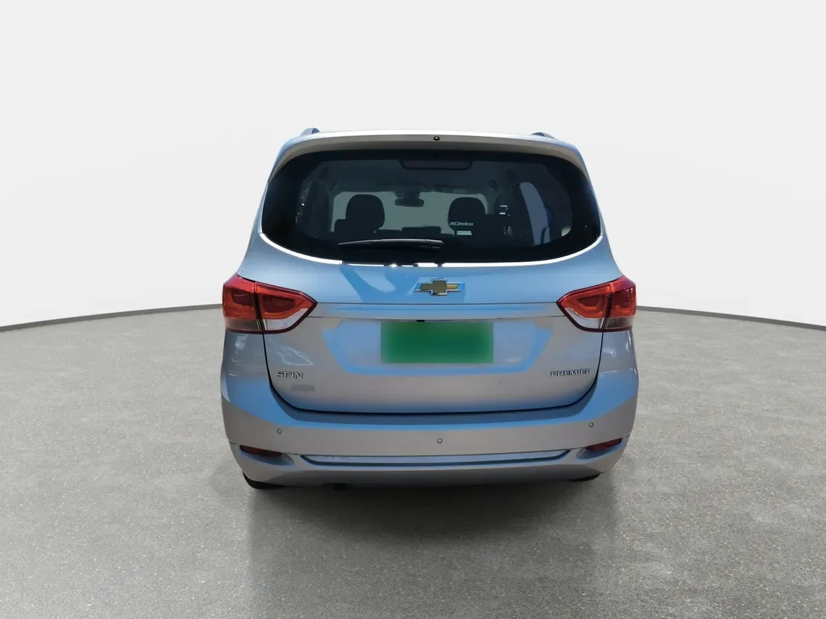 Chevrolet Spin 1.8 Premier 4x2 Mt 5p año 2021