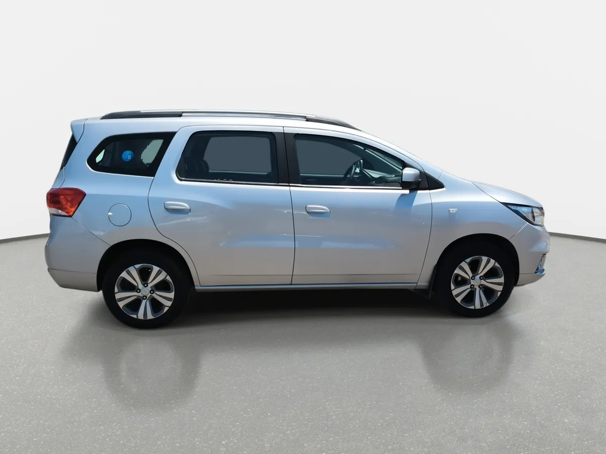 Chevrolet Spin 1.8 Premier 4x2 Mt 5p año 2021