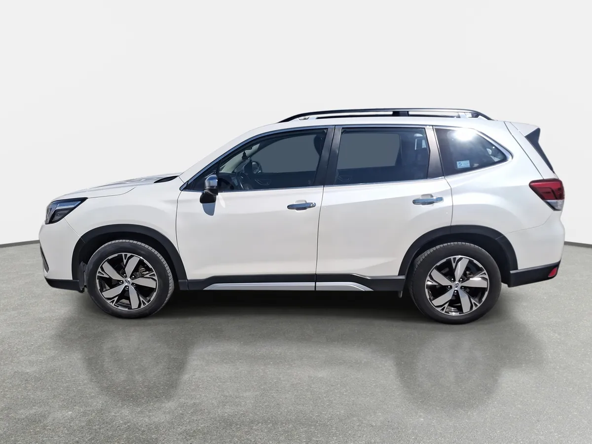 Subaru Forester 2.0i Limited Eyesight Awd At 5p año 2021