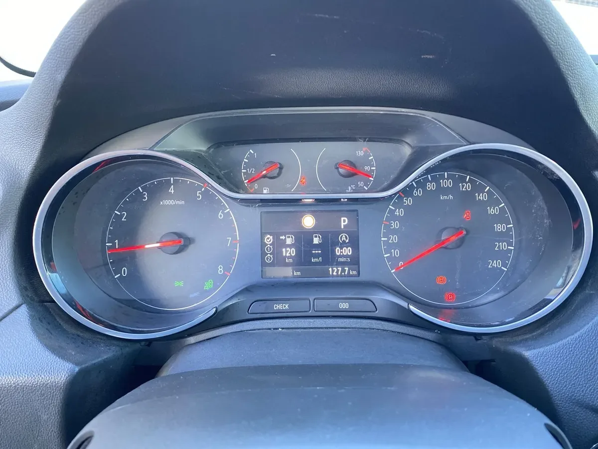 Opel Grandland 2.0t Innovation 4x2 Td At8 5p año 2020
