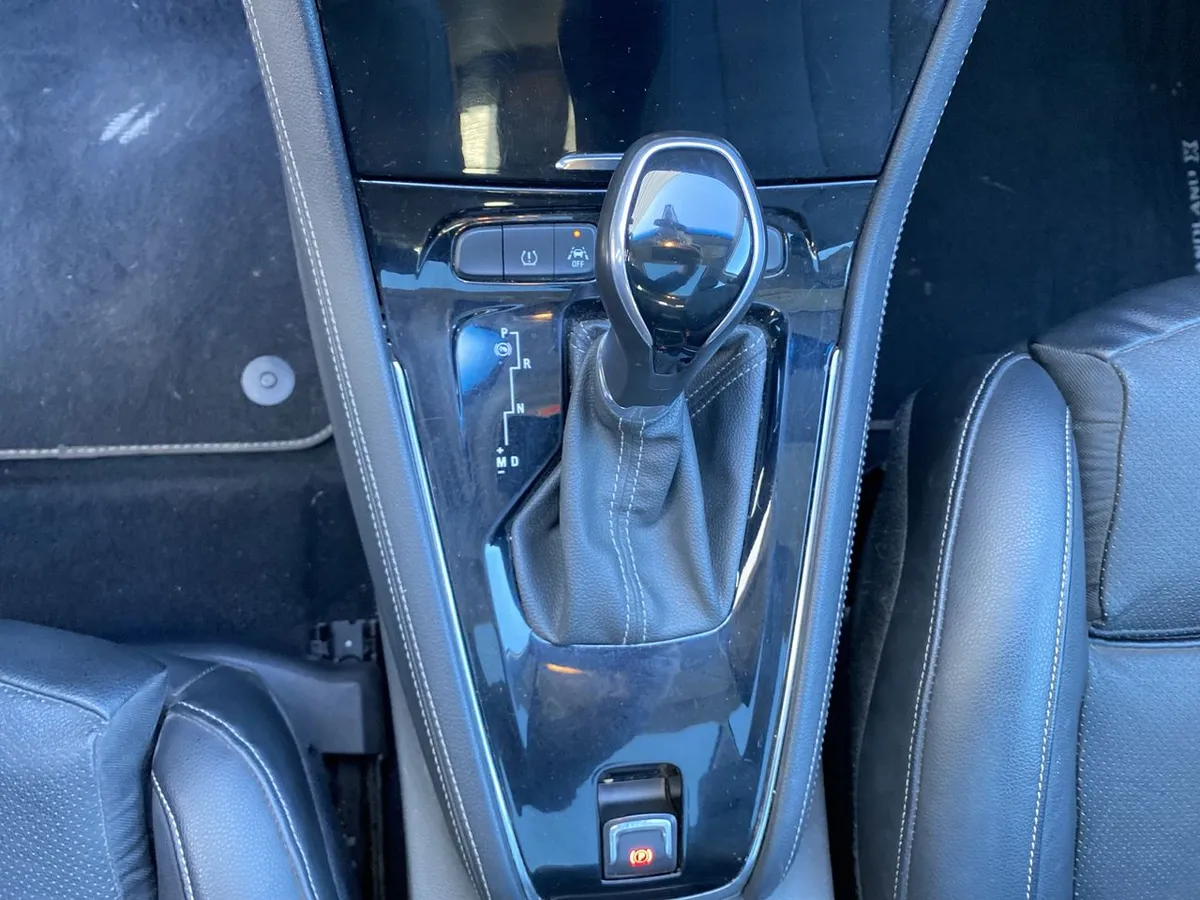Opel Grandland 2.0t Innovation 4x2 Td At8 5p año 2020