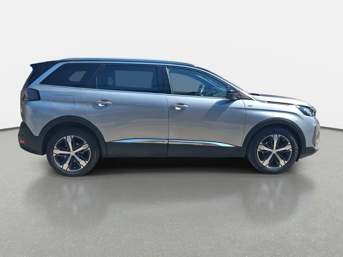 Peugeot 5008 1.5 Gt Bluehdi Diesel 4x2 130 Eat8 5p año 2021