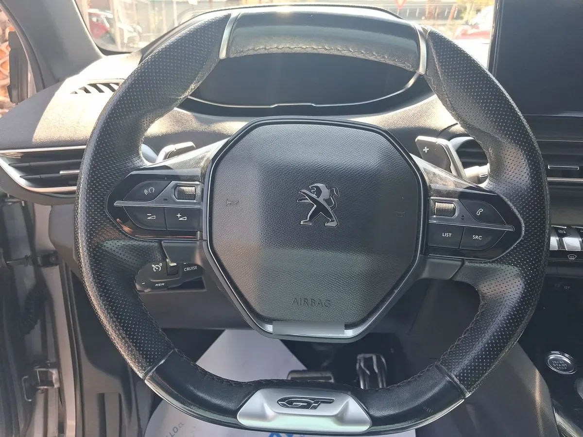 Peugeot 5008 1.5 Gt Bluehdi Diesel 4x2 130 Eat8 5p año 2021