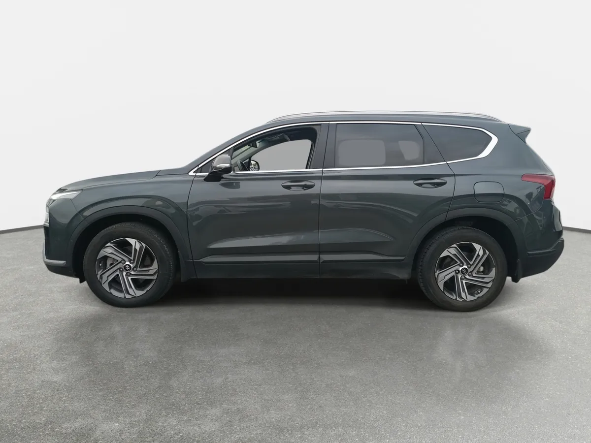 Hyundai Santa Fe 2.2 Value Fl Crdi Diesel 4wd At 5p año 2022