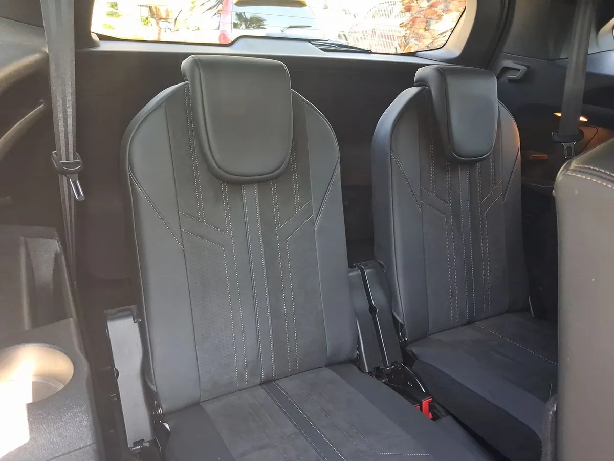 Peugeot 5008 1.5 Gt Bluehdi Diesel 4x2 130 Eat8 5p año 2021