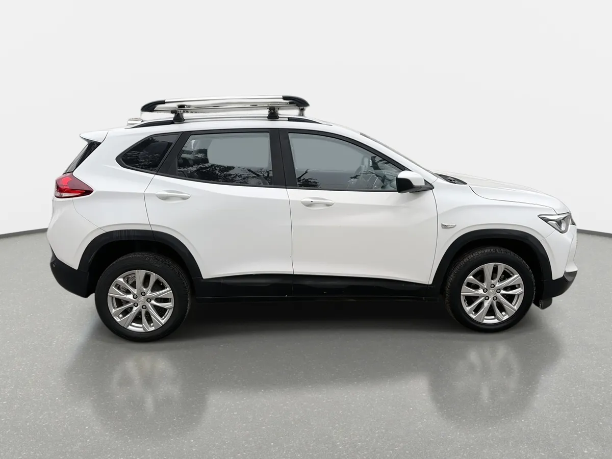 Chevrolet Tracker 1.2t Ltz Fwd At 5p año 2021