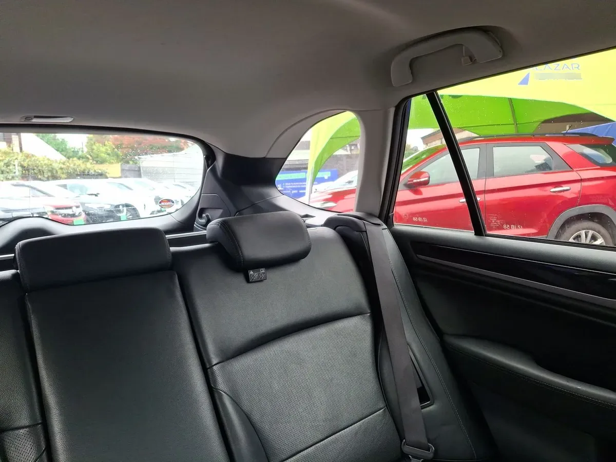 Subaru Outback 2.5i Limited Eyesight Awd Cvt At 5p año 2018
