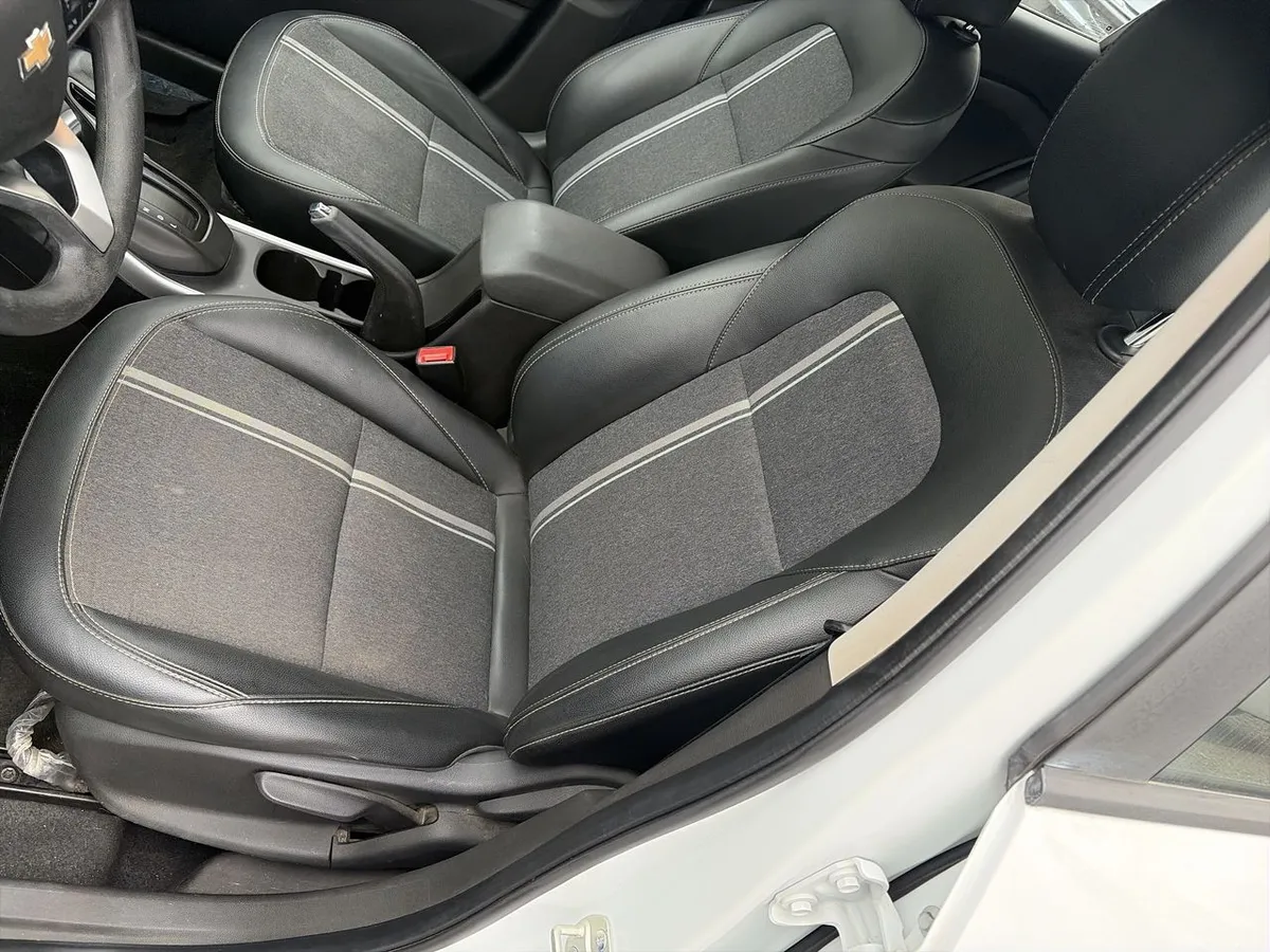 Chevrolet Tracker 1.2t Ltz Fwd At 5p año 2021