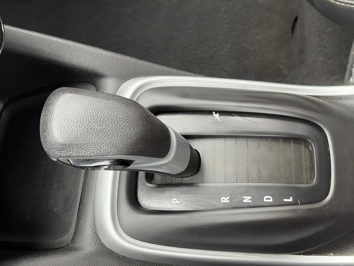 Chevrolet Tracker 1.2t Ltz Fwd At 5p año 2021