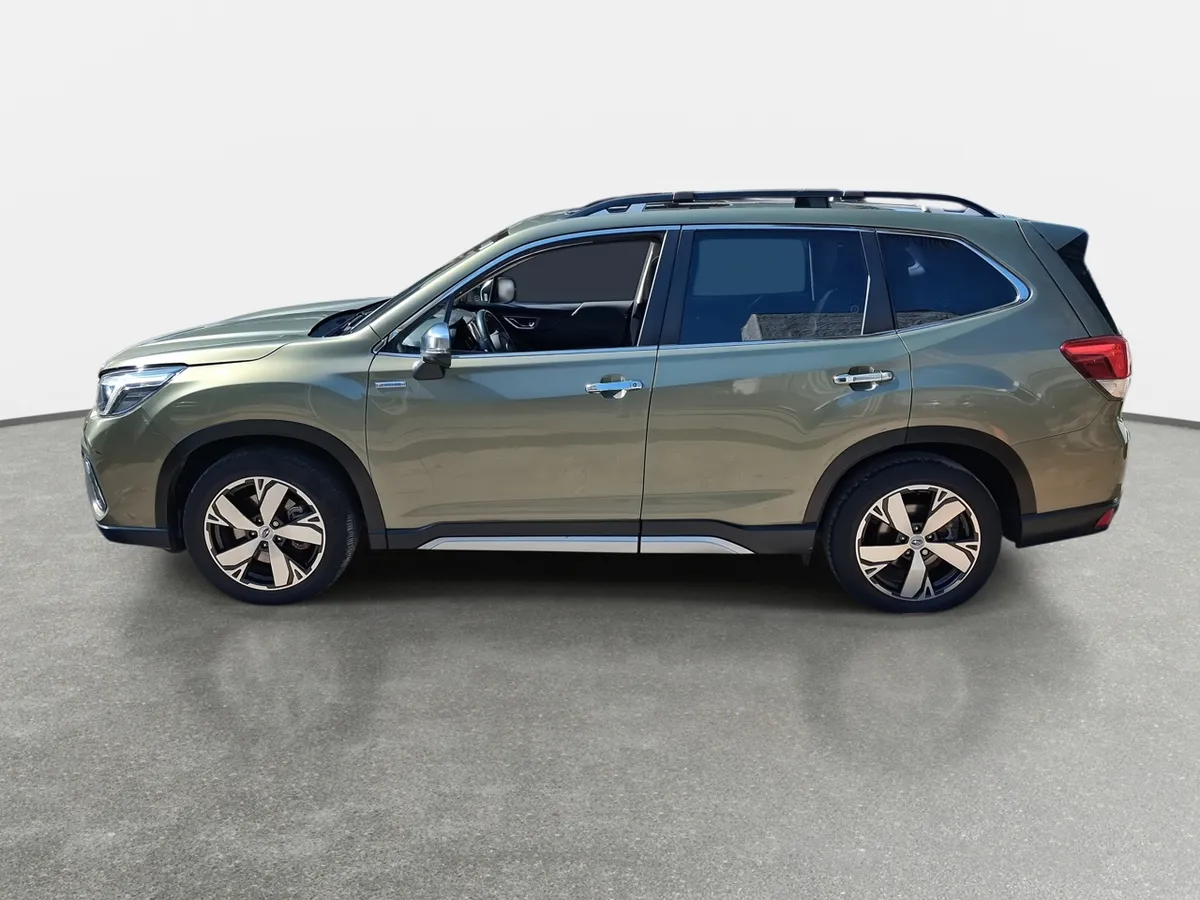 Subaru Forester 2.0i Limited Eyesight Hybrid Awd Cvt At 5p año 2021