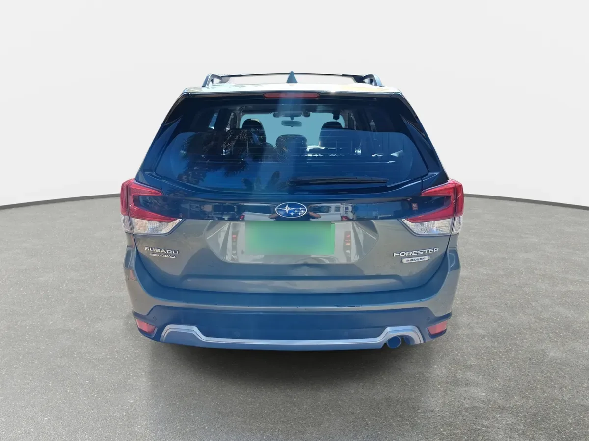 Subaru Forester 2.0i Limited Eyesight Hybrid Awd Cvt At 5p año 2021