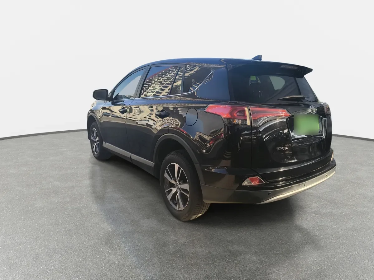 Toyota Rav 4 2.0 4x2 Super Lujo Cvt At 5p año 2019