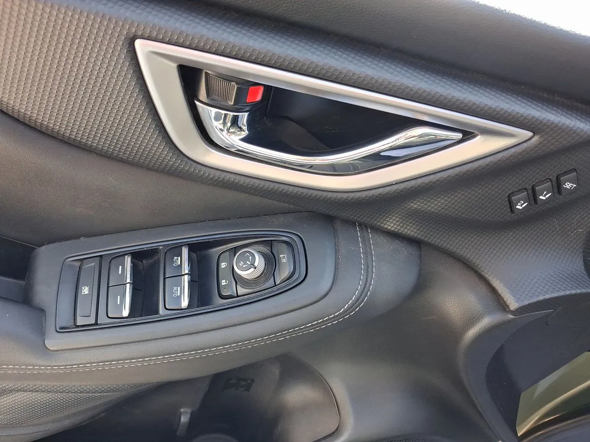 Subaru Forester 2.0i Limited Eyesight Hybrid Awd Cvt At 5p año 2021
