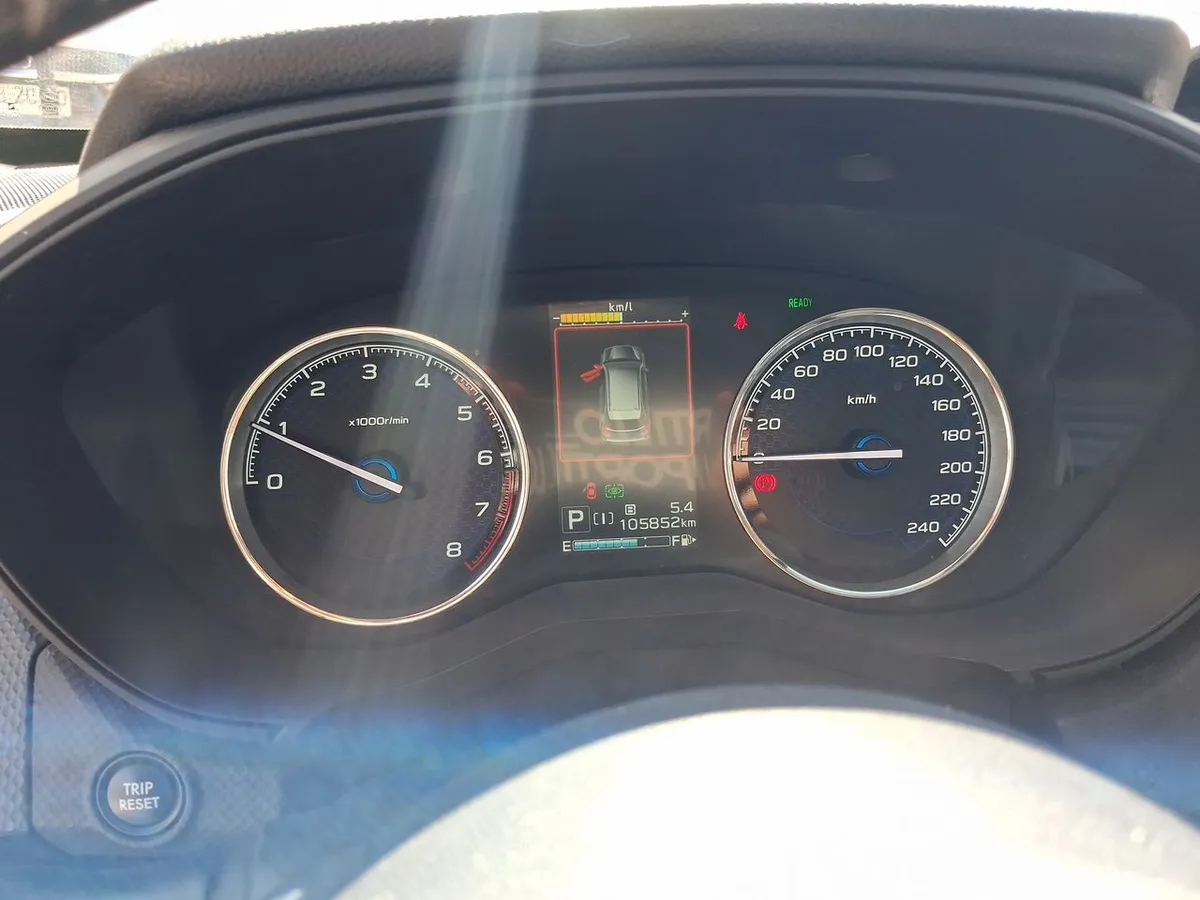 Subaru Forester 2.0i Limited Eyesight Hybrid Awd Cvt At 5p año 2021