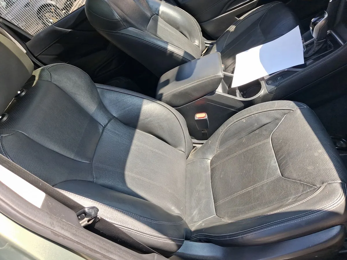 Subaru Forester 2.0i Limited Eyesight Hybrid Awd Cvt At 5p año 2021
