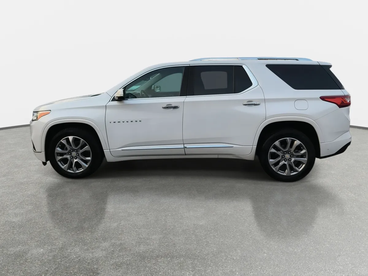 Chevrolet Traverse 3.6 Premier Awd At 5p año 2021