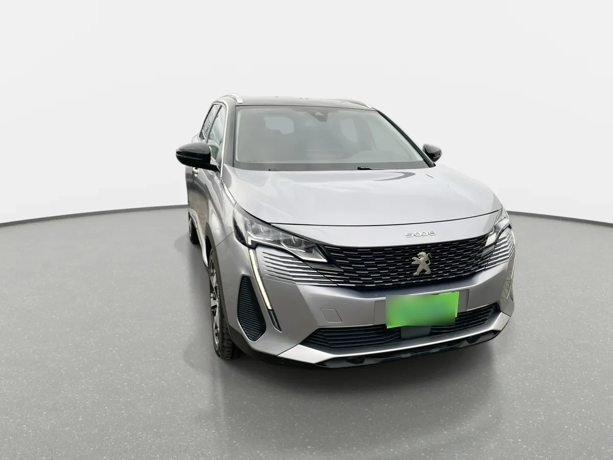 Peugeot 5008 1.5 Allure Pack Bluehdi Diesel 4x2 130 Eat8 5p año 2021