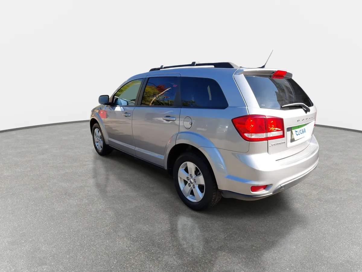 Dodge Journey 2.4 Se 4x2 At 5p año 2018